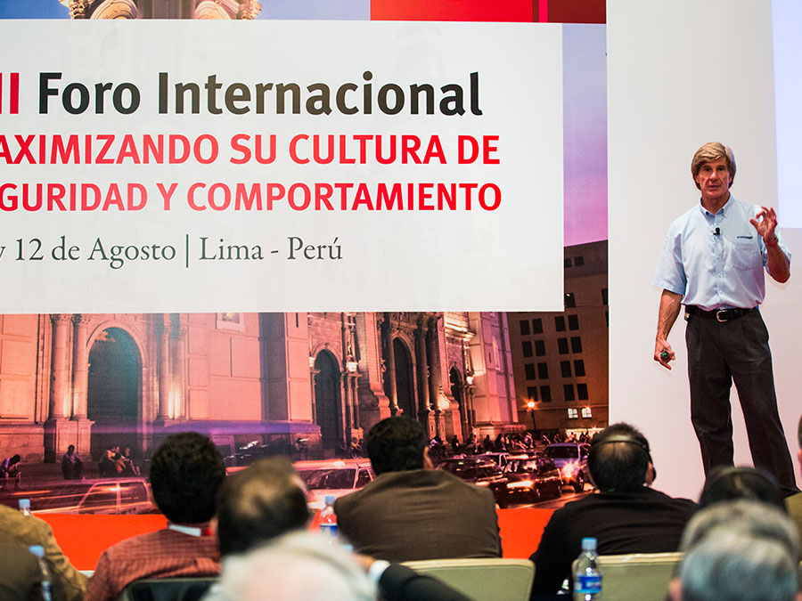 Larry Wilson discusses safety at a DuPont forum in Lima, Peru